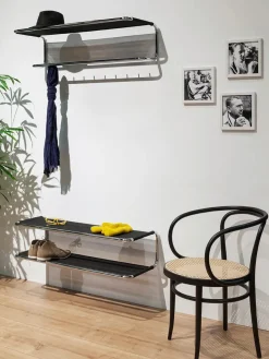 209 Armstol, sort fra<Thonet Online