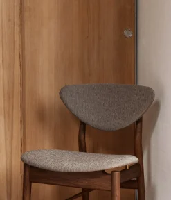 108 Chair, valnød af Finn Juhl<House of Finn Juhl Hot