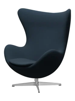 3316 Ægget af Arne Jacobsen stofgr. 2<Fritz Hansen Online