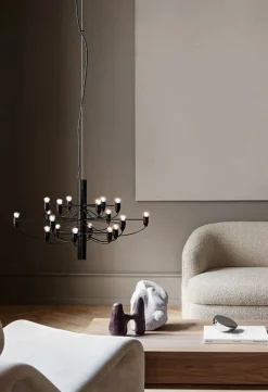 2097/18 Lysekrone fra<Flos Online