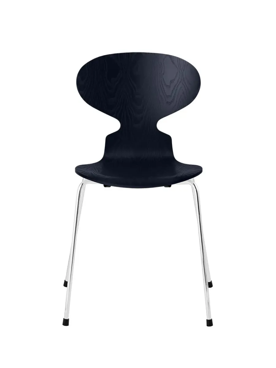 3101 Myren Stol i farvet ask af Arne Jacobsen<Fritz Hansen Online