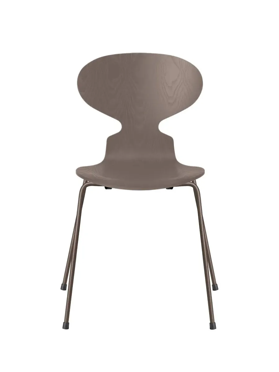 3101 Myren Stol i farvet ask af Arne Jacobsen<Fritz Hansen Online
