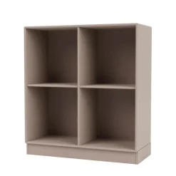 1112 reol inkl. sokkel fra<Montana