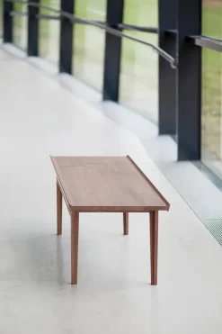 500 Sofabord, L145 af Finn Juhl<House of Finn Juhl