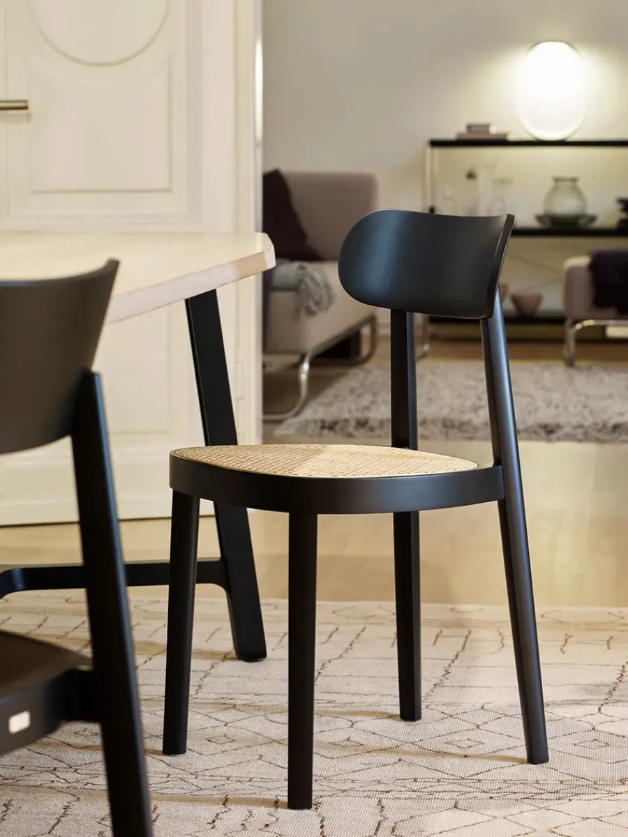 118 Spisebordsstol, sort fra<Thonet Sale