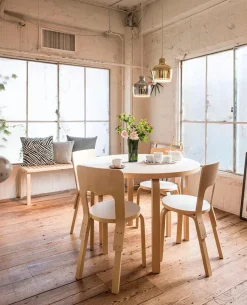 Aalto Table Round, Ø125 cm fra<Artek Online