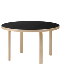 Aalto Table Round, Ø125 cm fra<Artek Online