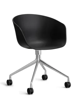 About a Chair AAC52 Forsidepolstret, hvid skal fra<HAY Outlet