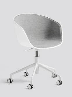 About a Chair AAC52 Forsidepolstret, sort skal fra<HAY Hot