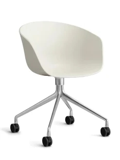 About a Chair AAC25 fra<HAY New