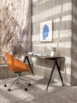 About a Chair AAC121 fra<HAY Outlet