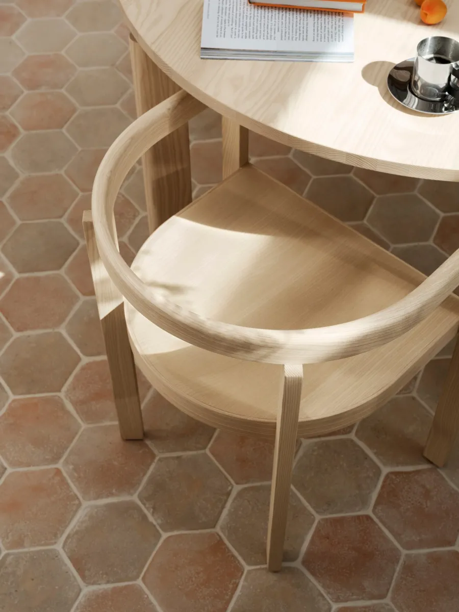 After Dining Table Ø120, Marble Burgundy fra<Fritz Hansen Online