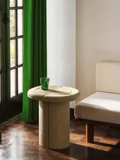 Alder Side Table fra<Mater