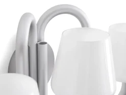 Apollo Wall Sconce, hvid opalglas fra<HAY Best