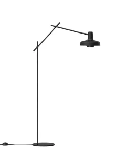 Arigato AR-FP gulvlampe fra<Grupa Hot