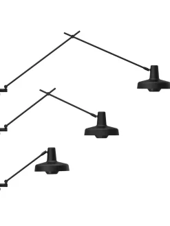 Arigato kort væglampe fra<Grupa Clearance
