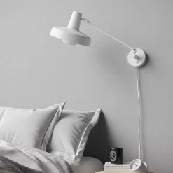 Arigato L væglampe fra<Grupa Best