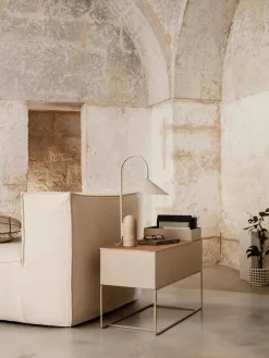 Arum bordlampe fra<Ferm Living Sale