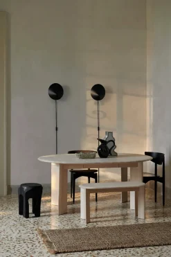 Arum Wall Sconce fra<Ferm Living Outlet