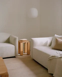 Atlas Stool, Natural Oak fra<New Works Discount