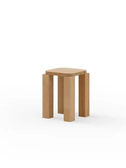 Atlas Stool, Natural Oak fra<New Works Discount