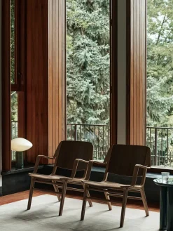 AX HM11 Stol, eg/valnød fra<&Tradition Clearance