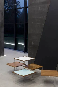 Bakkebord af Finn Juhl<House of Finn Juhl New