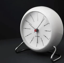 Bankers Bordur, hvid af Arne Jacobsen<Arne Jacobsen Clocks Discount