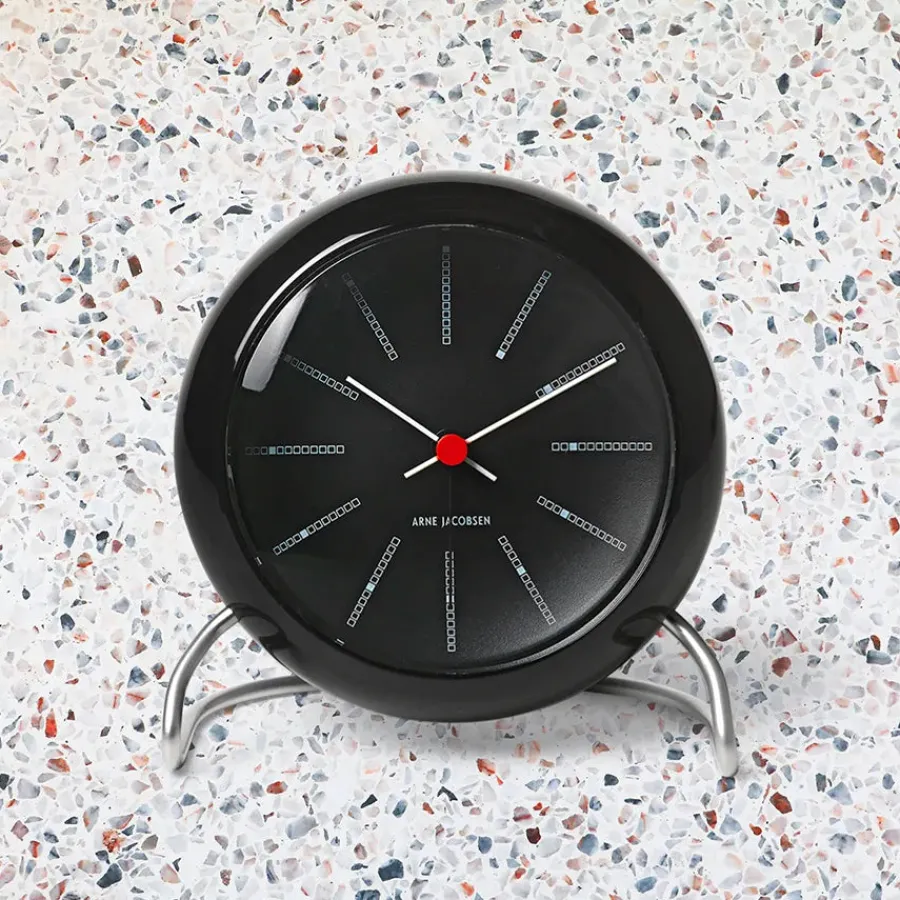 Bankers Bordur, sort af Arne Jacobsen<Arne Jacobsen Clocks Discount