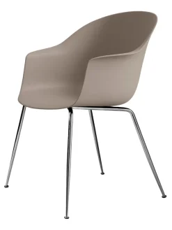 Bat Spisestol, conic base fra<GUBI Outlet