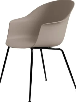 Bat Spisestol, conic base fra<GUBI Outlet