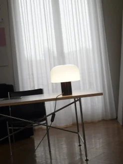 Bellhop Glass Table Lamp fra<Flos Clearance