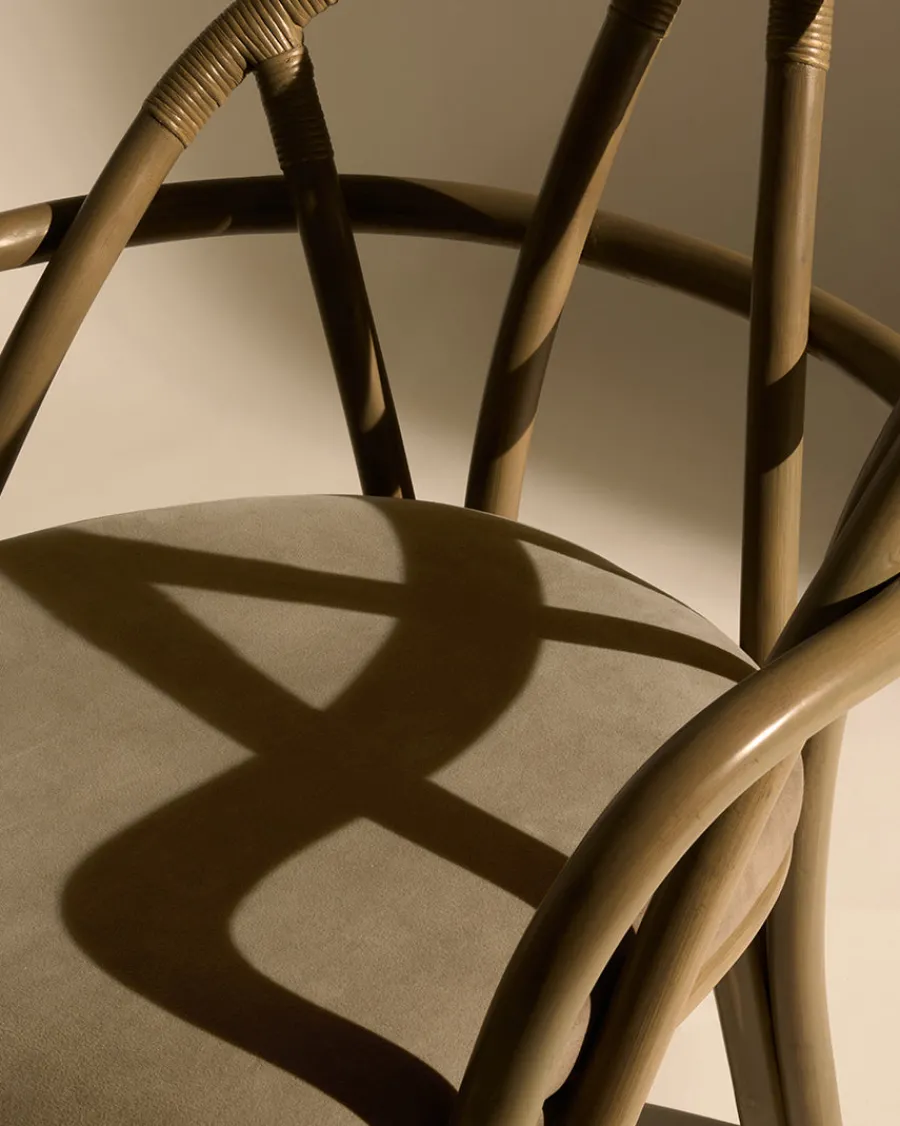 Bistra Lounge Chair fra<GUBI Discount