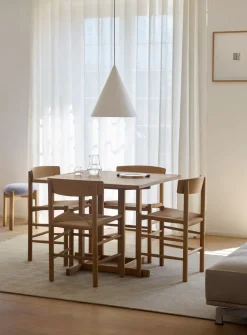 BM80 Shaker spisebord, firkantet af Børge Mogensen<Fredericia Furniture Discount