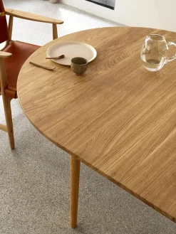BM0121 Spisebord, olieret eg af Børge Mogensen<Carl Hansen & Søn New