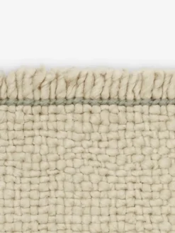 Bold Tæppe, 180 x 240 cm fra<Kvadrat Discount