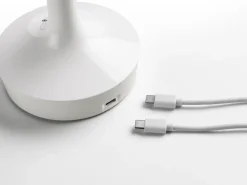 Bon Jour Unplugged – portable bordlampe fra<Flos Hot