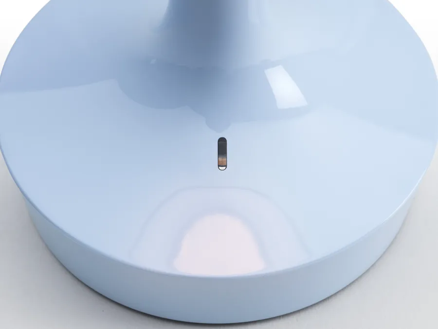 Bon Jour Unplugged – portable bordlampe fra<Flos Hot