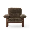 Brasilia Lounge Chair, Dark Stained Oak Sheepskin Root fra<Audo Copenhagen Outlet
