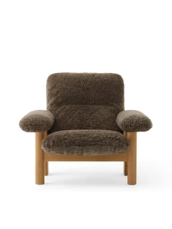 Brasilia Lounge Chair, Natural Oak Sheepskin Root fra<Audo Copenhagen Outlet