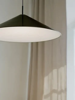 Brolly Pendant, Ø70 cm fra<New Works Outlet