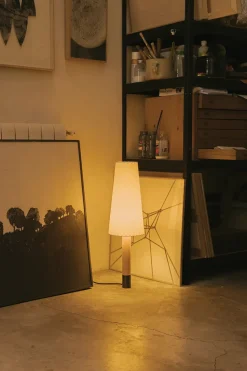 Básica M2 Bordlampe fra Santa and Cole<Santa & Cole Sale