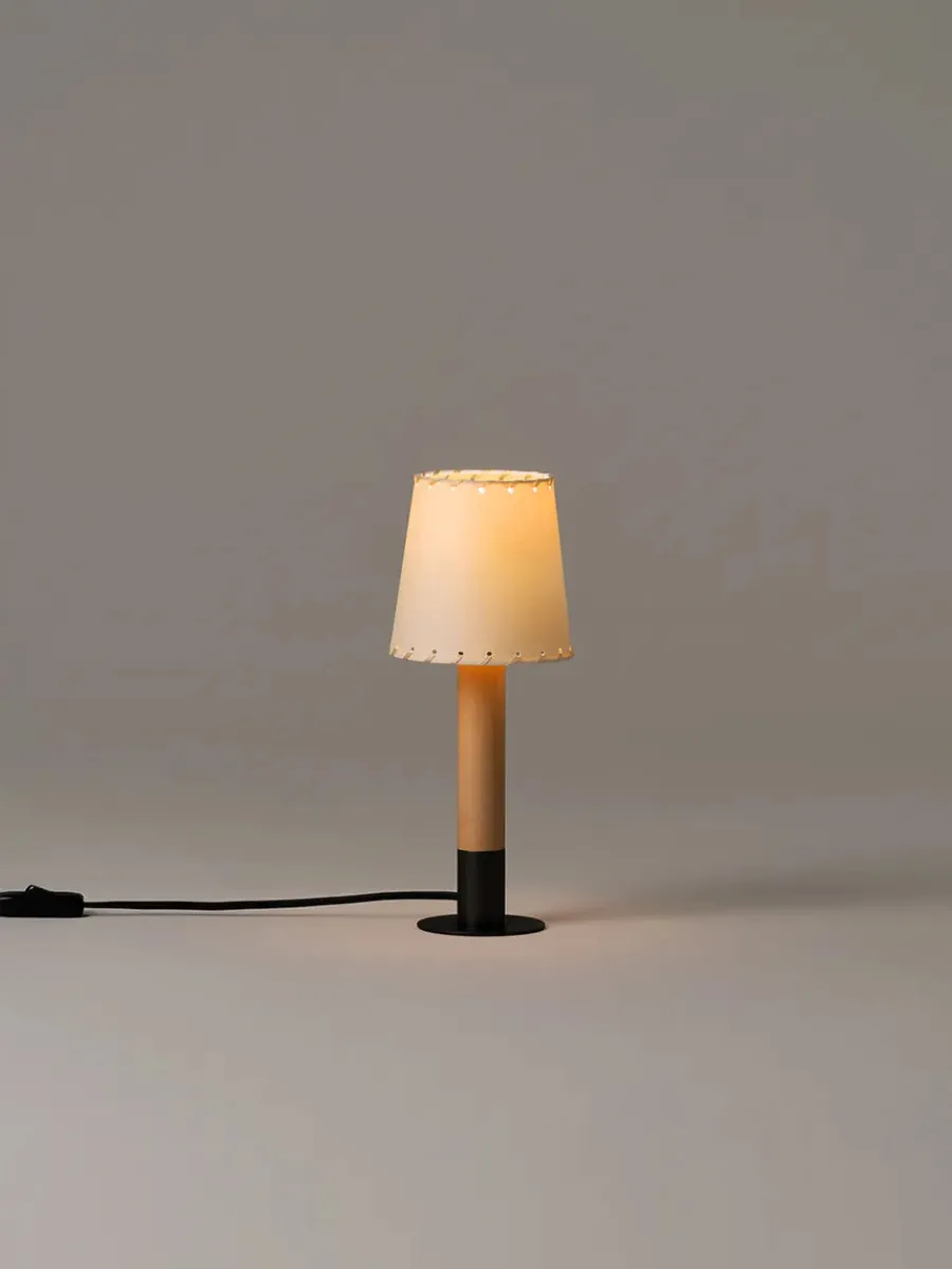 Básica M2 Bordlampe fra Santa and Cole<Santa & Cole Sale