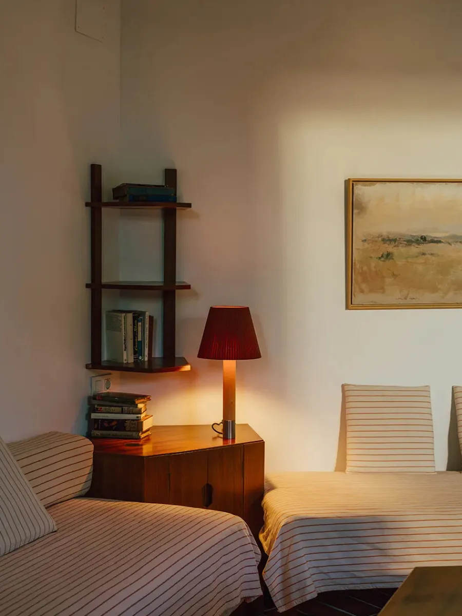 Básica M2 Bordlampe fra Santa and Cole<Santa & Cole Sale