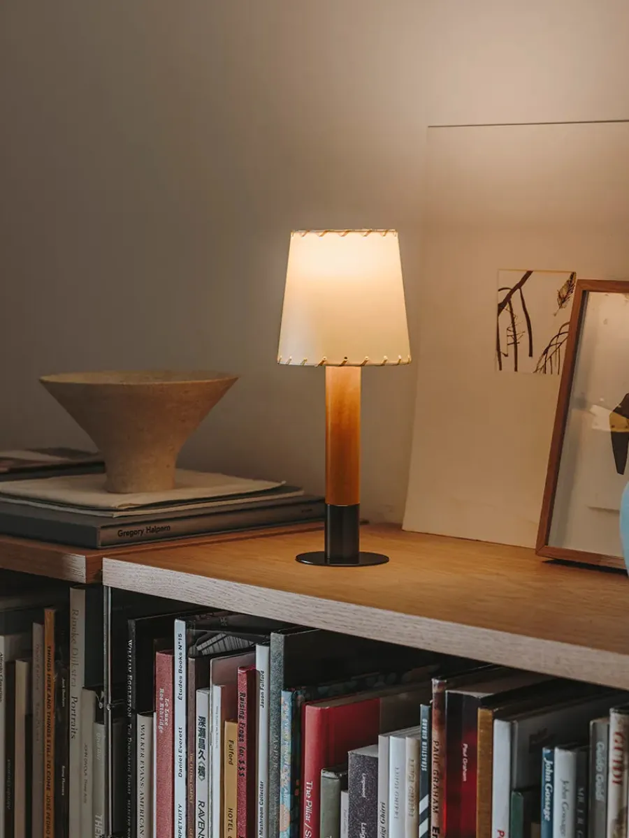 Básica Mínima Bordlampe fra Santa and Cole<Santa & Cole Discount