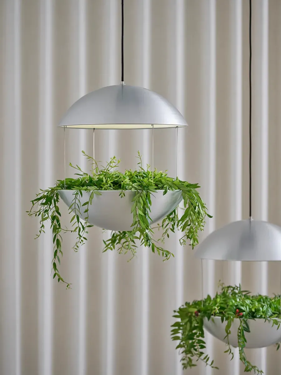 Cadovius Flower Lampe, alu fra<DK3 Online