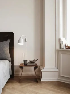 Caravaggio Read væglampe fra<Fritz Hansen Hot