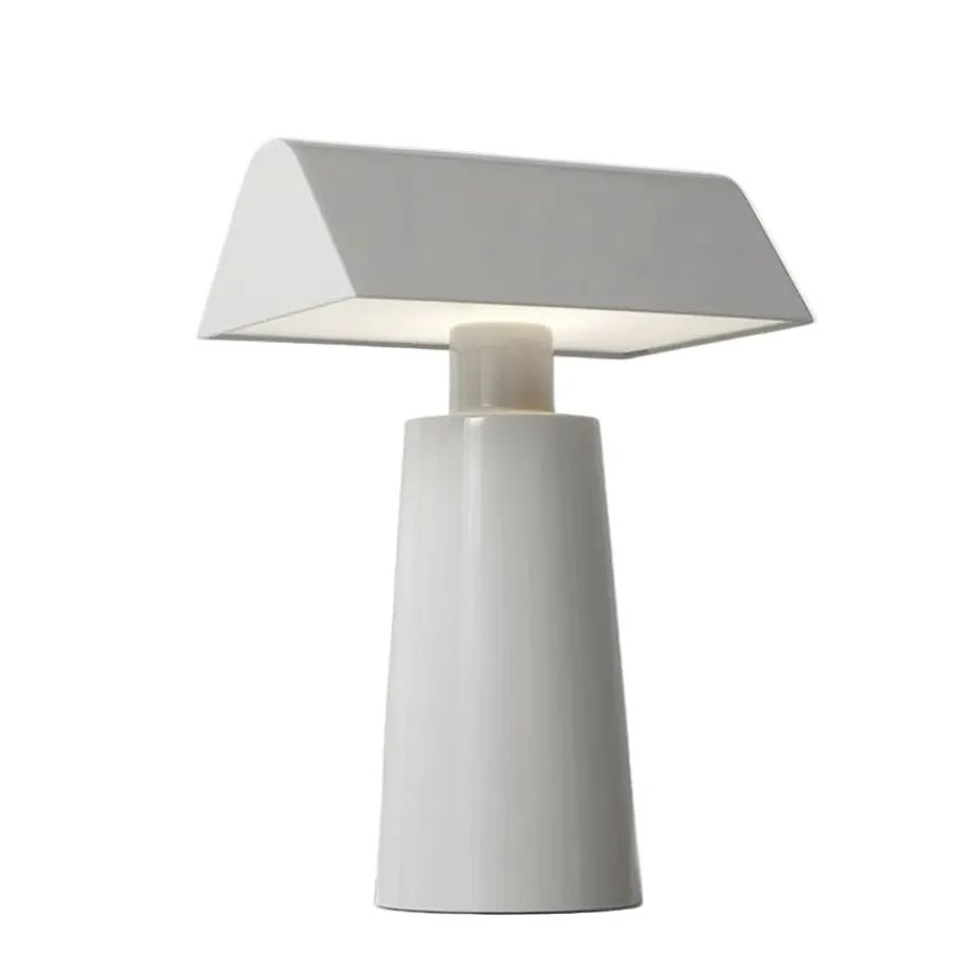 Caret bordlampe fra<&Tradition Hot