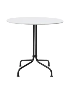Carmel Bistro Dining Table fra<GUBI Outlet