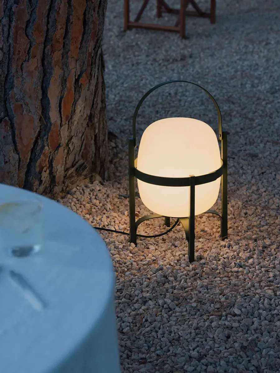 Cesta Exterior Lampe fra Santa and Cole<Santa & Cole Discount